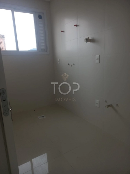 APARTAMENTO PRONTO EM MEIA PRAIA: 18ª foto da galeria de imagens do imóvel