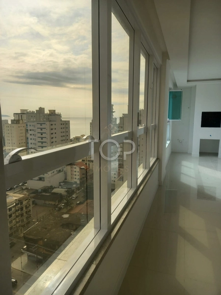 APARTAMENTO PRONTO EM MEIA PRAIA: 1ª foto da galeria de imagens do imóvel
