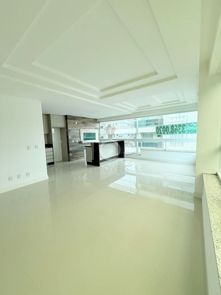 APARTAMENTO EM MEIA PRAIA: 5ª foto da galeria de imagens do imóvel