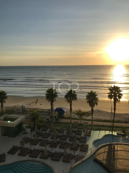 LINDO FRENTE MAR ALTÍSSIMO PADRÃO - MEIA PRAIA: 8ª foto da galeria de imagens do imóvel