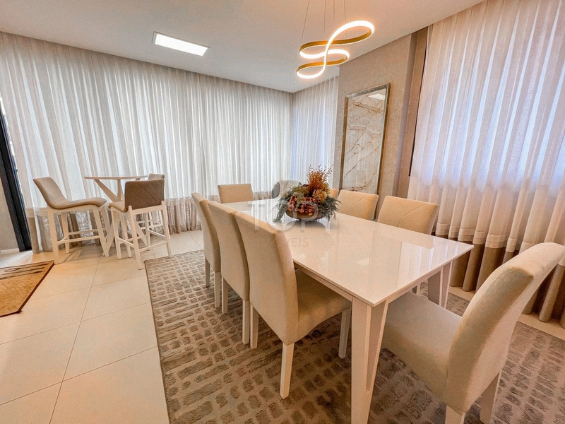 APARTAMENTO COM 04 DORMITÓRIOS EM MEIA PRAIA: 3ª foto da galeria de imagens do imóvel