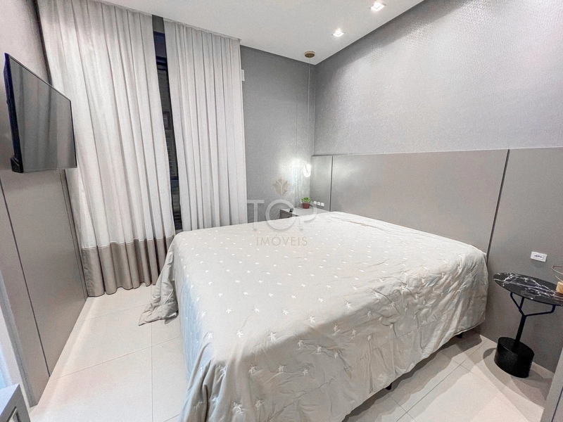 APARTAMENTO COM 04 DORMITÓRIOS EM MEIA PRAIA: 12ª foto da galeria de imagens do imóvel