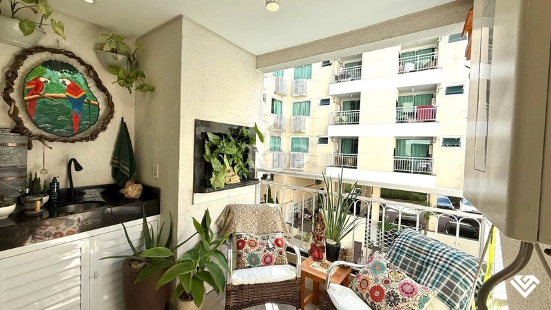 APARTAMENTO HOME CLUBE EM BOMBINHAS: 3ª foto da galeria de imagens do imóvel