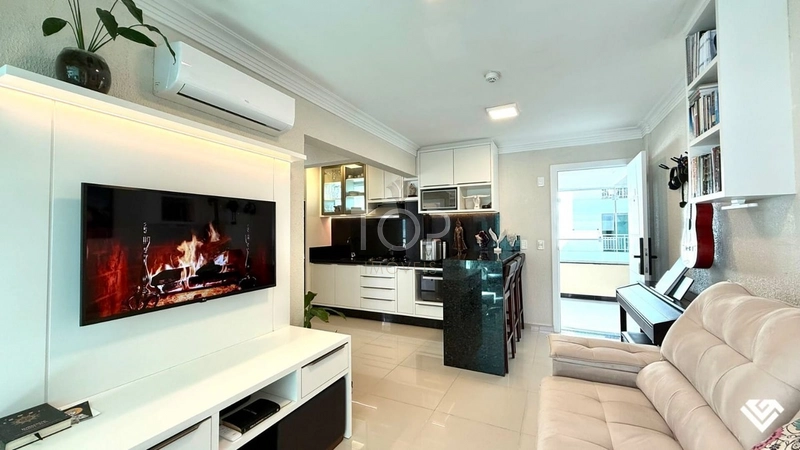 APARTAMENTO HOME CLUBE EM BOMBINHAS: 7ª foto da galeria de imagens do imóvel