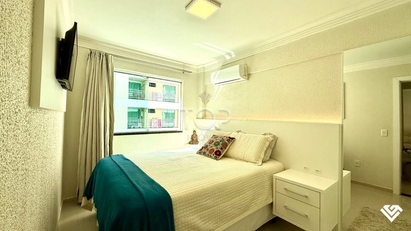 APARTAMENTO HOME CLUBE EM BOMBINHAS: 2ª foto da galeria de imagens do imóvel