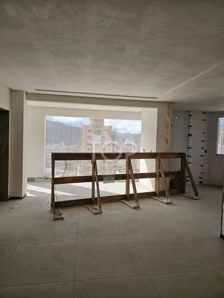 APARTAMENTO NOVO EM MEIA PRAIA: 6ª foto da galeria de imagens do imóvel