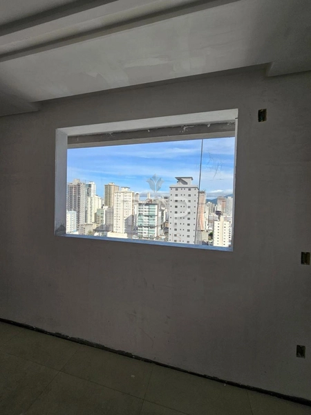 APARTAMENTO NOVO EM MEIA PRAIA: 15ª foto da galeria de imagens do imóvel