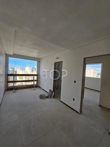 APARTAMENTO NOVO EM MEIA PRAIA: 17ª foto da galeria de imagens do imóvel