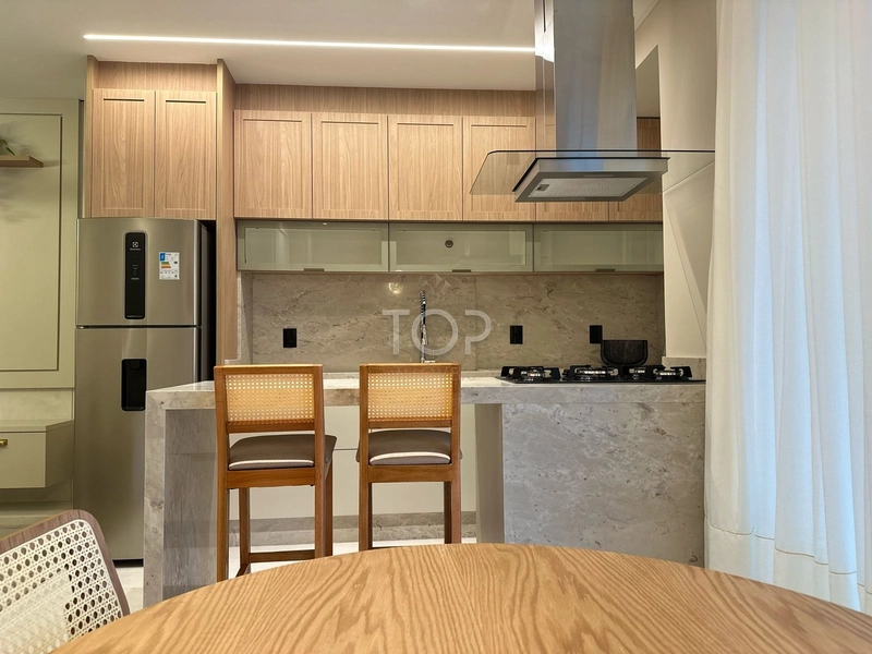 ÓTIMO APARTAMENTO PRONTO MOBILIADO: 1ª foto da galeria de imagens do imóvel