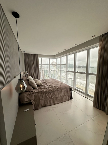 APARTAMENTO 4 SUÍTES 3 VAGAS MOBILIADO NOVO EM ITAPEMA MEIA PRAIA: 13ª foto da galeria de imagens do imóvel