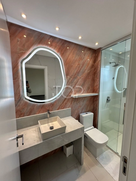 APARTAMENTO 4 SUÍTES 3 VAGAS MOBILIADO NOVO EM ITAPEMA MEIA PRAIA: 18ª foto da galeria de imagens do imóvel