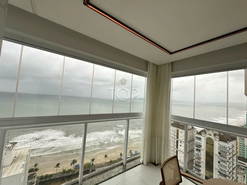 APARTAMENTO 4 SUÍTES 3 VAGAS MOBILIADO NOVO EM ITAPEMA MEIA PRAIA: 1ª foto da galeria de imagens do imóvel