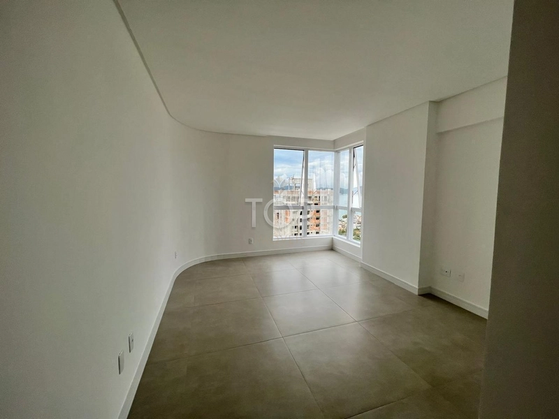 Apartamento vista mar com 3 suítes à venda na Meia Praia: 8ª foto da galeria de imagens do imóvel