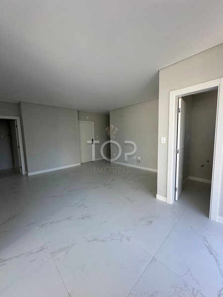 APARTAMENTO QUADRA MAR EM ITAPEMA MEIA PRAIA: 9ª foto da galeria de imagens do imóvel