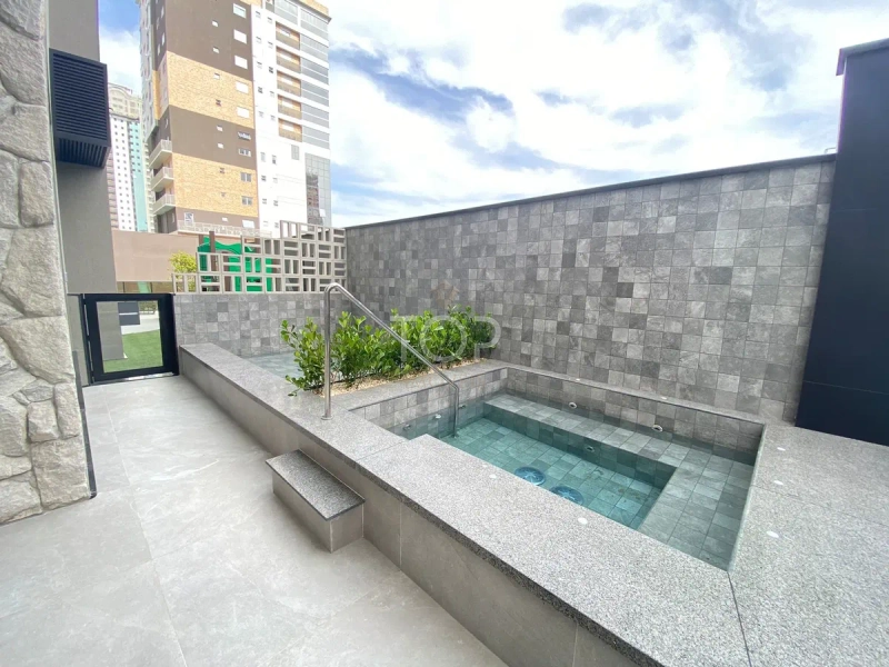 APARTAMENTO EM MEIA PRAIA, QUADRA MAR!: 4ª foto da galeria de imagens do imóvel