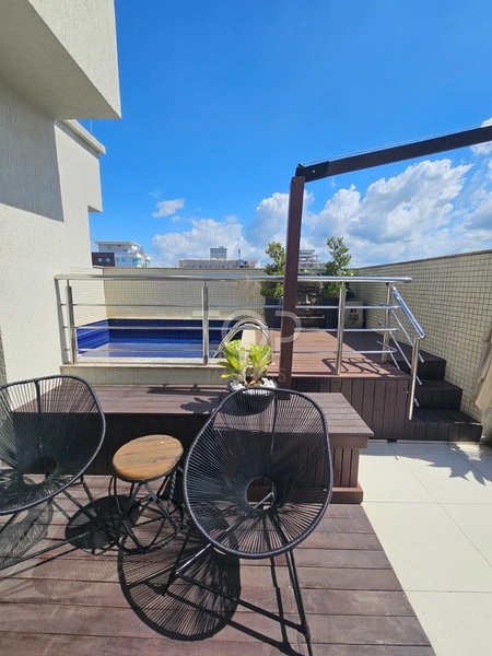 COBERTURA DUPLEX COM PISCINA ITAPEMA MEIA PRAIA: 18ª foto da galeria de imagens do imóvel