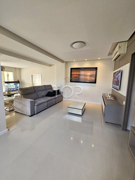 COBERTURA DUPLEX COM PISCINA ITAPEMA MEIA PRAIA: 10ª foto da galeria de imagens do imóvel