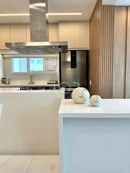 APARTAMENTO FINAMENTE MOBILIADO EM ITAPEMA: 8ª foto da galeria de imagens do imóvel