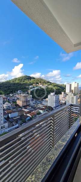 APARTAMENTO SEMI-MOBILIADO EM ITAPEMA: 2ª foto da galeria de imagens do imóvel
