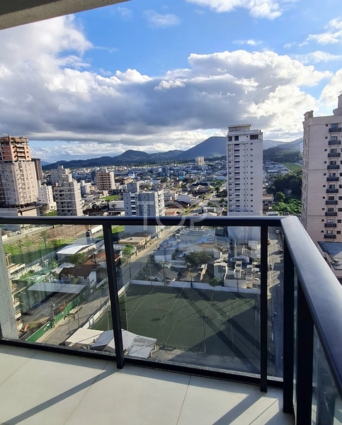 APARTAMENTO SEMI-MOBILIADO EM ITAPEMA: 1ª foto da galeria de imagens do imóvel