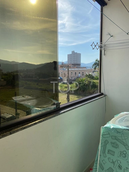 APARTAMENTO A 100M DO MAR CENTRO DE ITAPEMA: 9ª foto da galeria de imagens do imóvel
