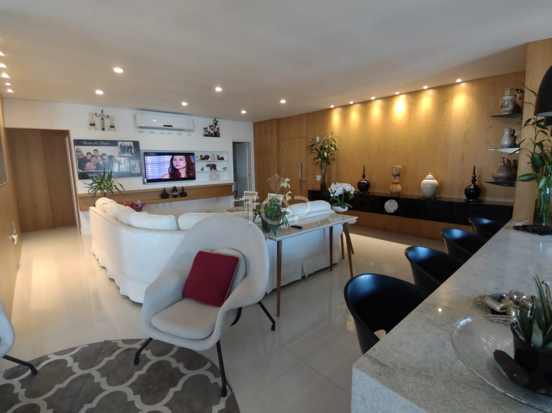 Apartamento mobiliado, 4 suítes, 3 vagas: 10ª foto da galeria de imagens do imóvel