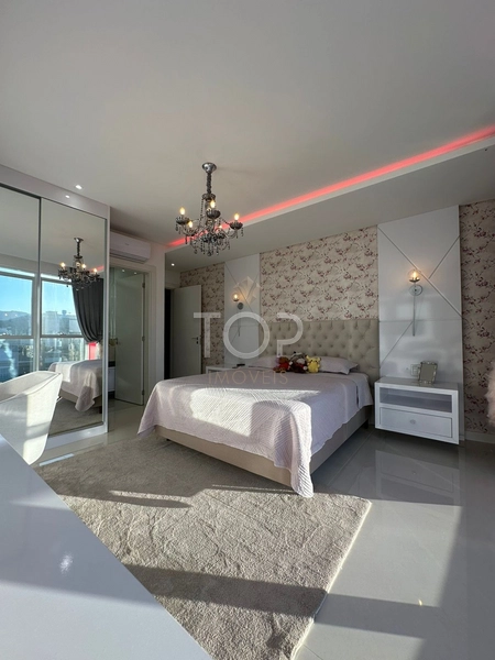 APARTAMENTO Altíssimo padrão com vista mar em Meia Praia, Itapema: 22ª foto da galeria de imagens do imóvel