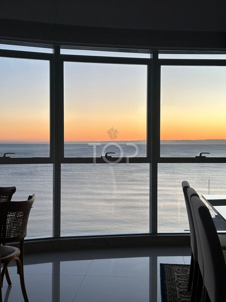 APARTAMENTO Altíssimo padrão com vista mar em Meia Praia, Itapema: 1ª foto da galeria de imagens do imóvel