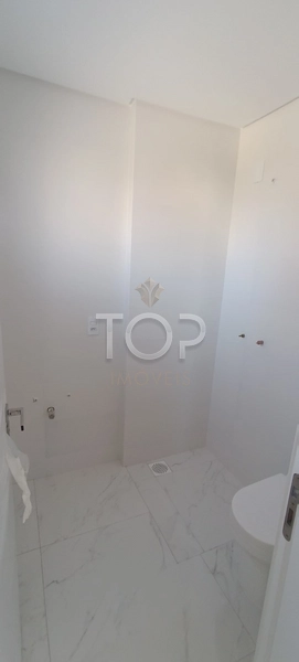 Apartamento novo a 230 metros da praia: 2ª foto da galeria de imagens do imóvel