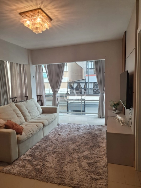 APARTAMENTO A 150 METROS DO MAR EM MEIA PRAIA: 1ª foto da galeria de imagens do imóvel