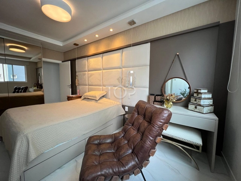 LINDO APARTAMENTO EM MEIA PRAIA COM 4 SUITES NO CORAÇÃO DE MEIA PRAIA: 9ª foto da galeria de imagens do imóvel