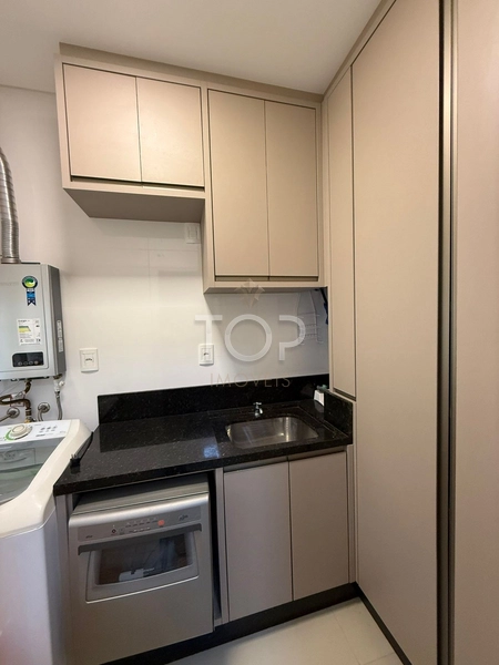 OPORTUNIDADE APARTAMENTO PROXIMO AO MAR EM MEIA PRAIA: 10ª foto da galeria de imagens do imóvel