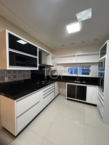 LINDO APARTAMENTO 04 SUÍTES EM ITAPEMA: 37ª foto da galeria de imagens do imóvel