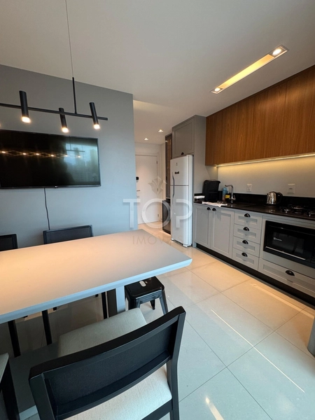 APARTAMENTO PRONTO MOBILIADO EM ITAPEMA: 2ª foto da galeria de imagens do imóvel