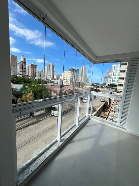 Apartamento novo com duas suítes: 2ª foto da galeria de imagens do imóvel