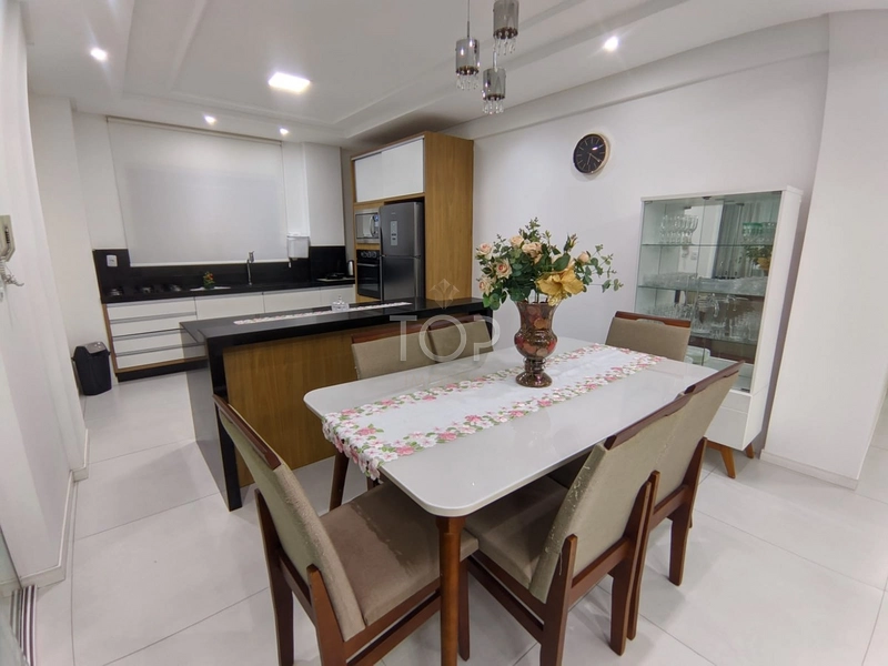 APARTAMENTO PRONTO MOBILIADO MEIA PRAIA: 14ª foto da galeria de imagens do imóvel