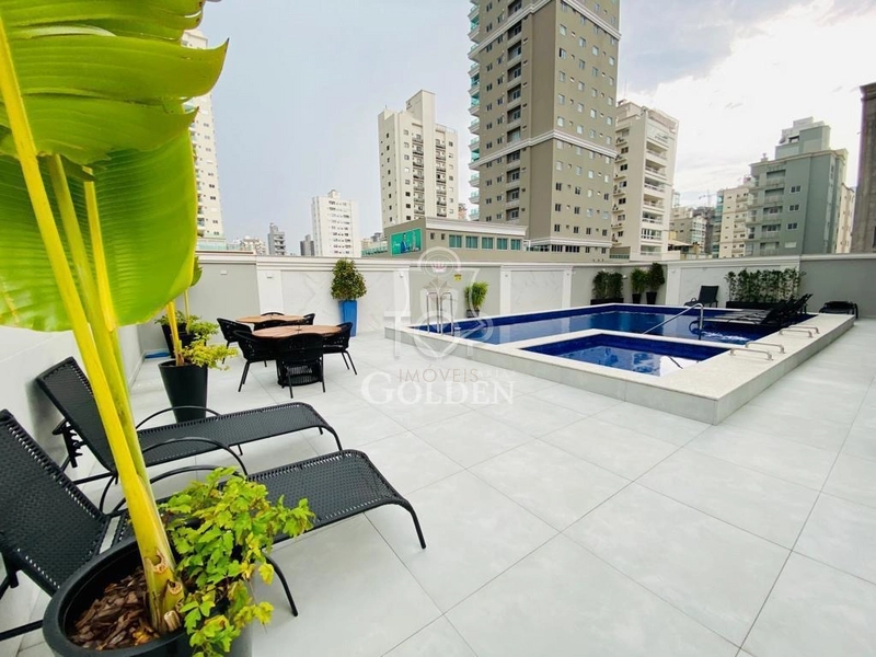 Apartamento na meia praia pronto: 3ª foto da galeria de imagens do imóvel