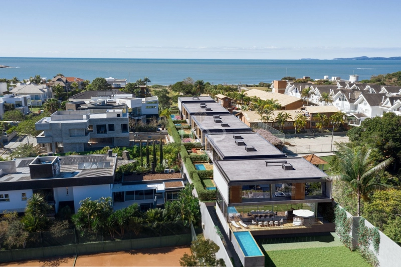 CASA EM BALNEÁRIO CAMBORIÚ: 3ª foto da galeria de imagens do imóvel