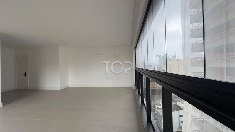 APARTAMENTO PRONTO EM MEIA PRAIA: 20ª foto da galeria de imagens do imóvel