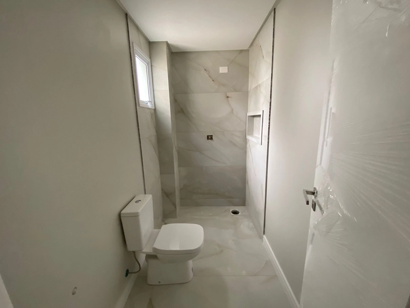 SEU APARTAMENTO A 180M DA PRAIA: 55ª foto da galeria de imagens do imóvel