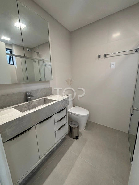 APARTAMENTO SEMI MOBILIADO EM MEIA PRAIA: 19ª foto da galeria de imagens do imóvel