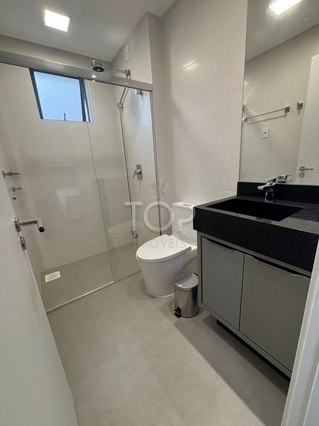 APARTAMENTO SEMI MOBILIADO EM MEIA PRAIA: 11ª foto da galeria de imagens do imóvel