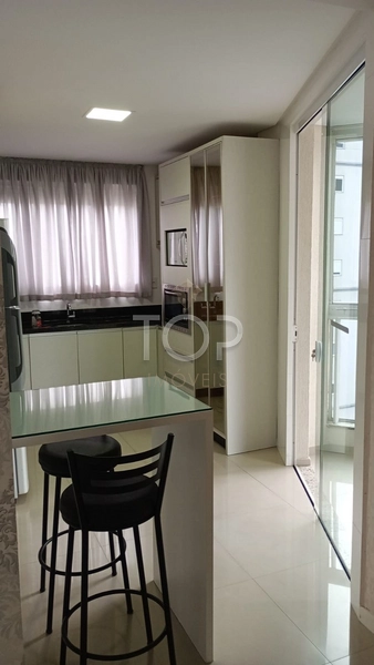 Apartamento 3 suítes na Meia Praia: 6ª foto da galeria de imagens do imóvel