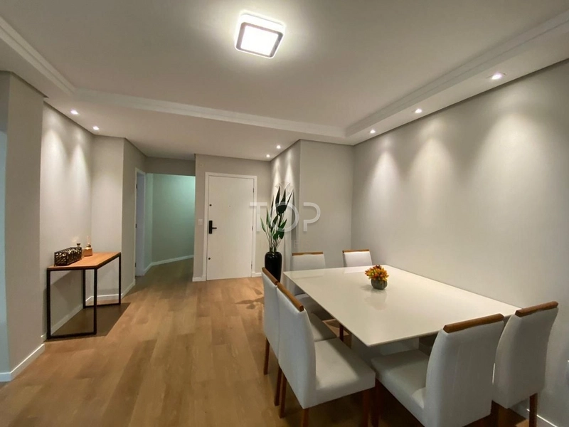 APARTAMENTO MOBILIADO EM ITAPEMA: 3ª foto da galeria de imagens do imóvel