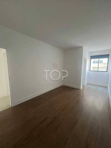 LINDO APARTAMENTO MOBILIADO EM ITAPEMA OTIMA PLANT: 17ª foto da galeria de imagens do imóvel