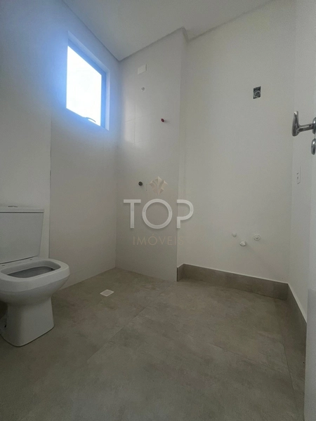 LINDO APARTAMENTO MOBILIADO EM ITAPEMA OTIMA PLANT: 18ª foto da galeria de imagens do imóvel