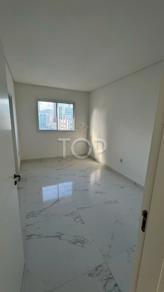 Apartamento de 3 suítes incrível no centro de Itapema: 14ª foto da galeria de imagens do imóvel