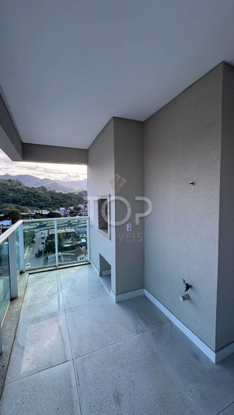 Apartamento de 3 suítes incrível no centro de Itapema: 2ª foto da galeria de imagens do imóvel