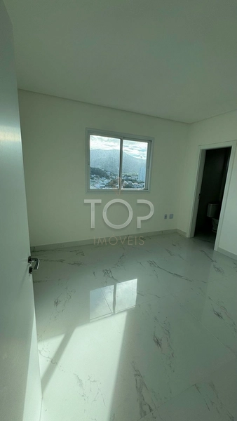 Apartamento de 3 suítes incrível no centro de Itapema: 12ª foto da galeria de imagens do imóvel