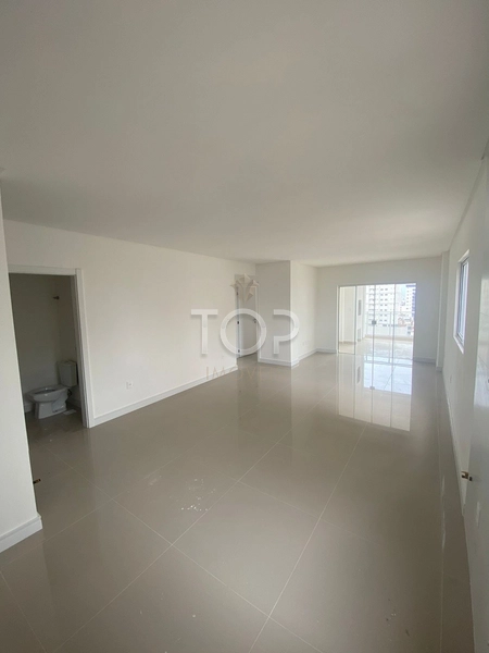 Apartamento novo com 3 suítes e 2 vagas de garagem: 8ª foto da galeria de imagens do imóvel